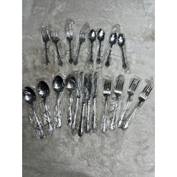 Embassy Classic Stainless Steel Flatware Set of 20 - Picture 1 of 5